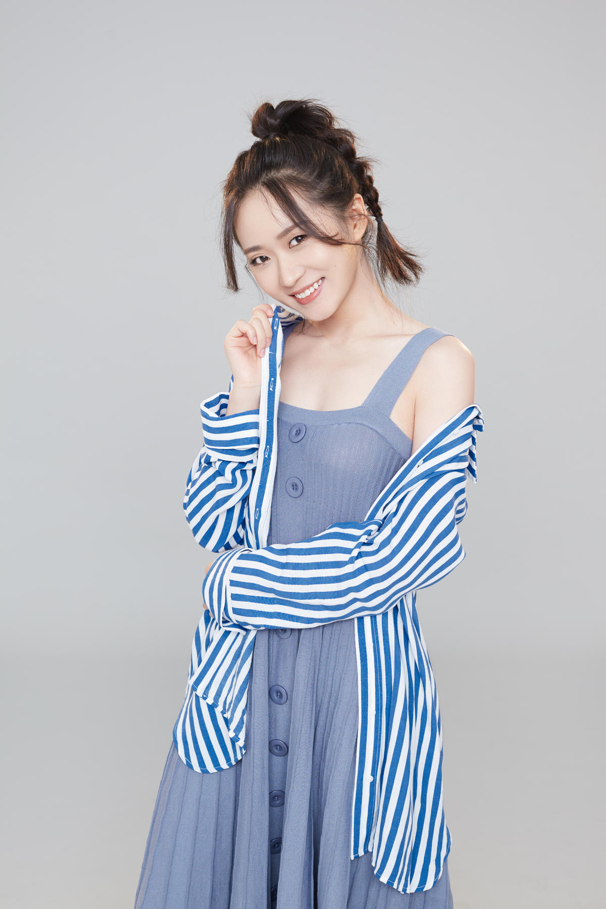 主角就是你寻找最美丽学妹刘雨薇