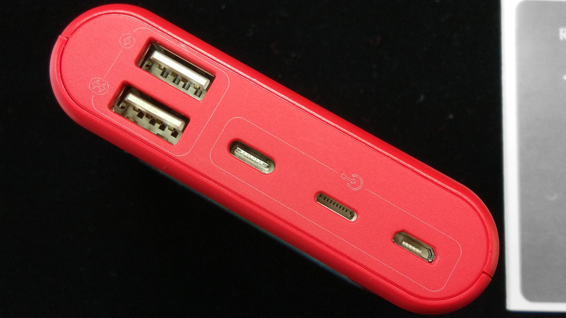 q萌小巧,随带随走——专为女性定制版罗马仕ct10充电宝开箱__财经头条