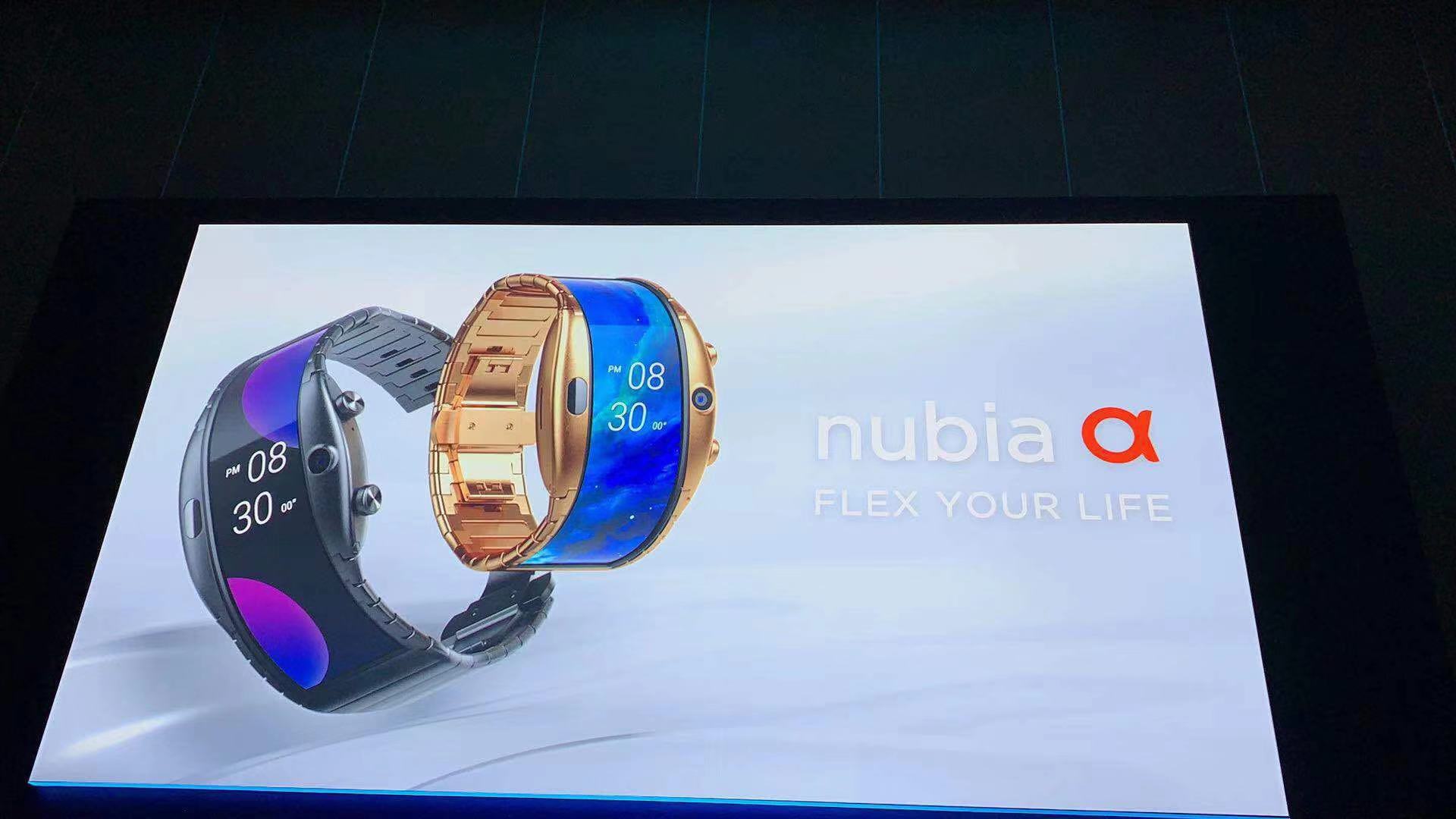 独占穿戴折叠两大柔性屏应用 维信诺柔性+惊