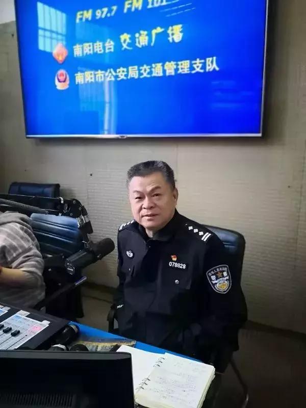 977~南阳交管支队长崔春晖解疑答惑 创文攻坚治堵治乱