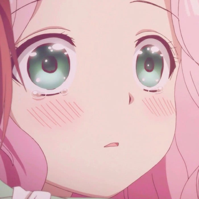 脸部特写动漫女生头像你是一只云雀衔来一枚阳光