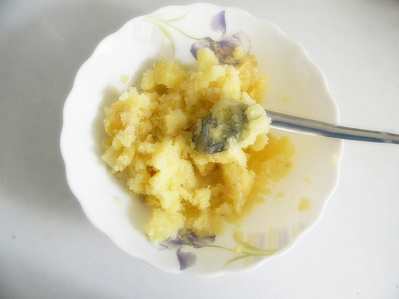 蒸一蒸拌一拌这种土豆泥一碗怎么够吃做起来还非常简单