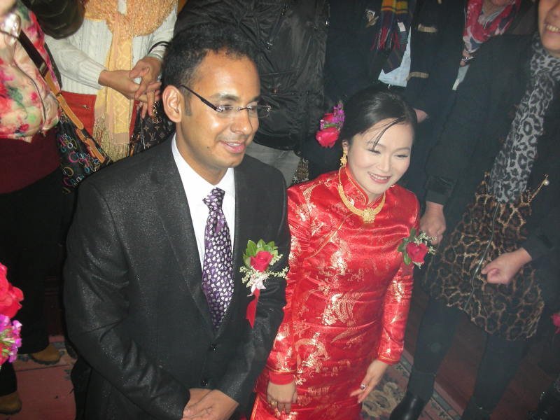 印度小伙到中国娶媳妇婚礼现场见新娘一面困难重重