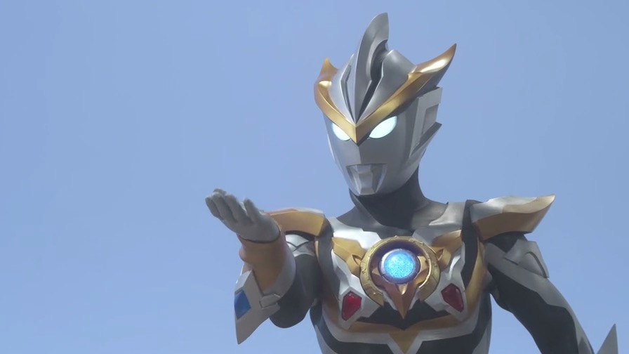 罗布奥特曼因为活海在战斗中犹豫了罗索和布鲁不能合体成罗布