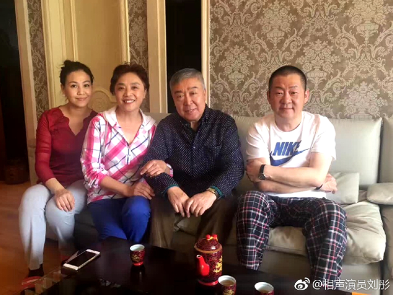 岳父师父都是相声大师侯宝林弟子著名相声演员刘彤泣血念亲人