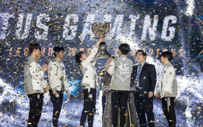 ig夺冠后引发连锁反应,老师直言庆贺学生没出息!