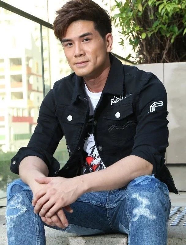 武打男星担正演台庆剧大显身手获赞|伍允龙|武打|警察_新浪网