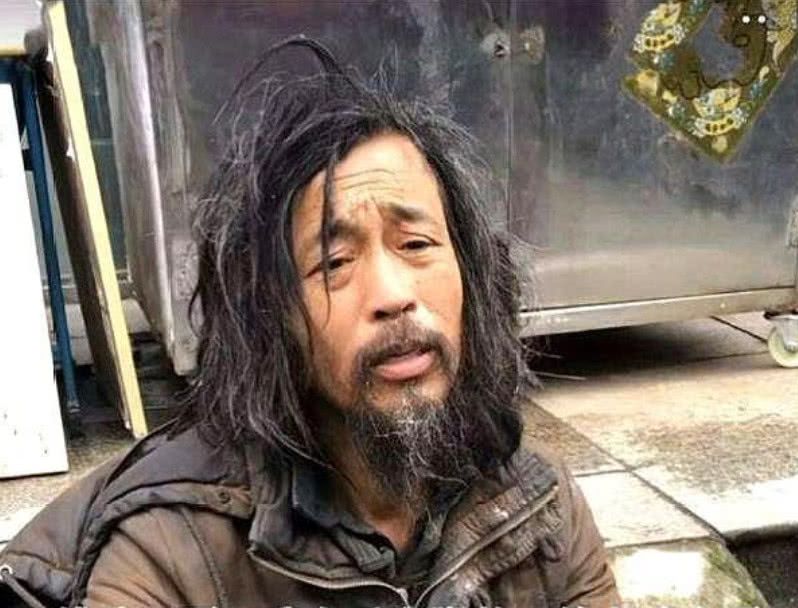 流浪大师沈魏身份曝光:思想和外表的反差|外表