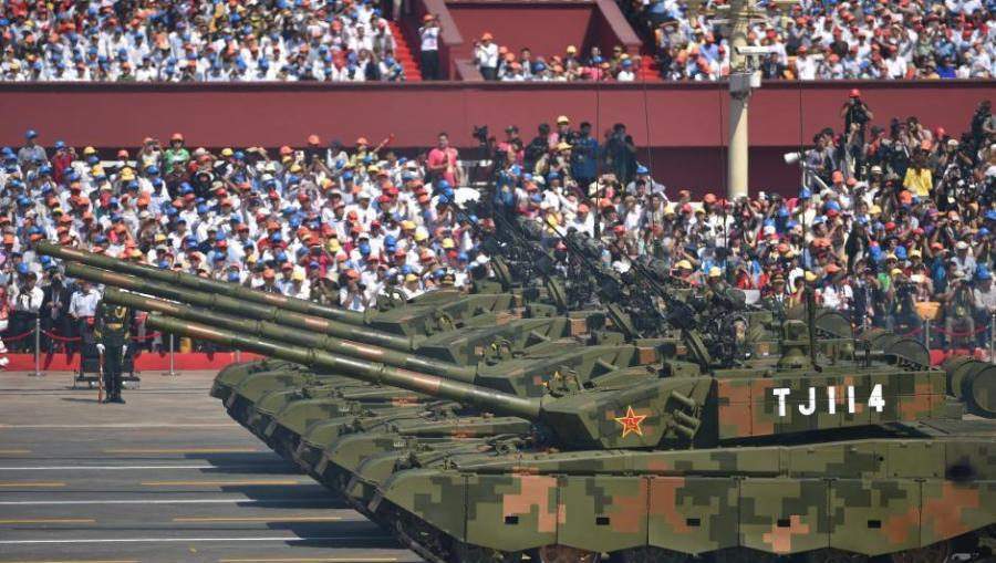 这些装备引发关注,三军新武器齐亮相|阅兵|陆军|坦克_新浪网