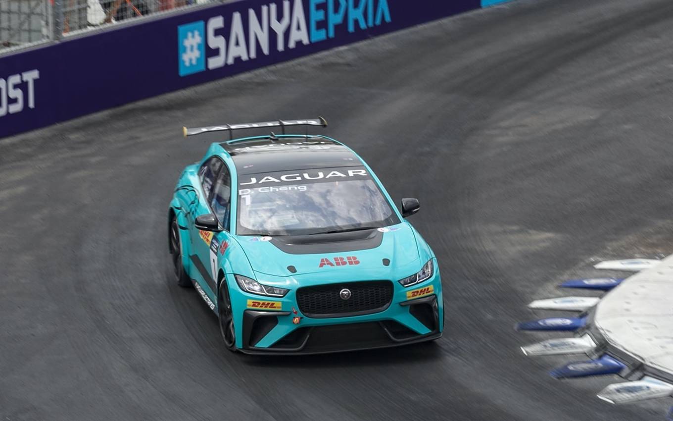 "无声"的角逐,捷豹i-pace etrophy杯纯电动车锦标赛三亚落幕