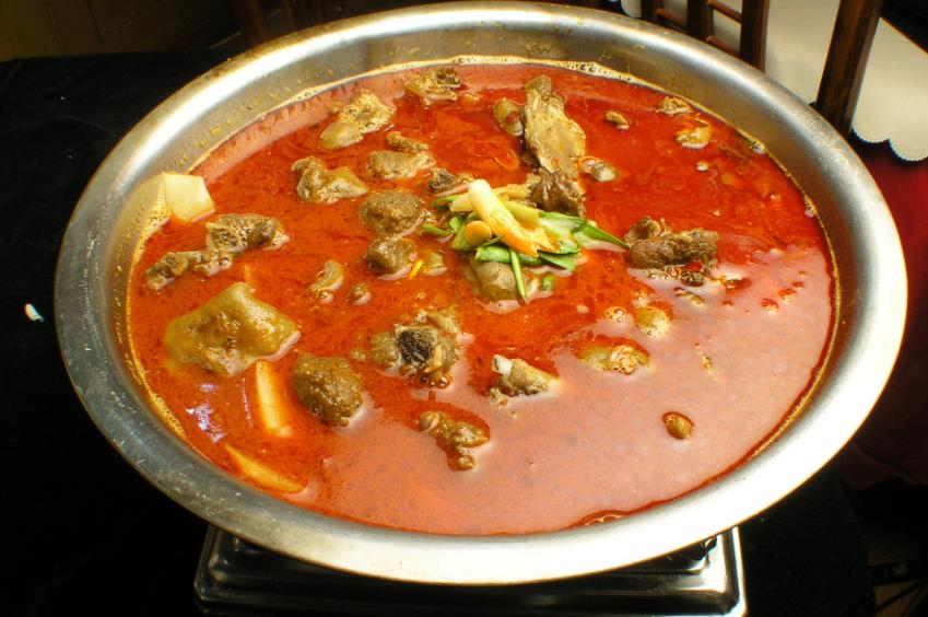 黑山羊火锅发源于云南省丽江,是丽江的特色,肉质鲜嫩爽口|丽江|火锅|