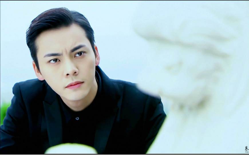 网友:厉害了|英文|明星|陈伟霆_新浪新闻