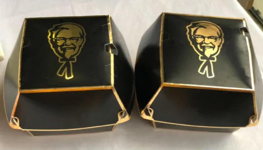 肯德基杭州限定版"黑金"汉堡,包装果然很奢华,一个25元值吗