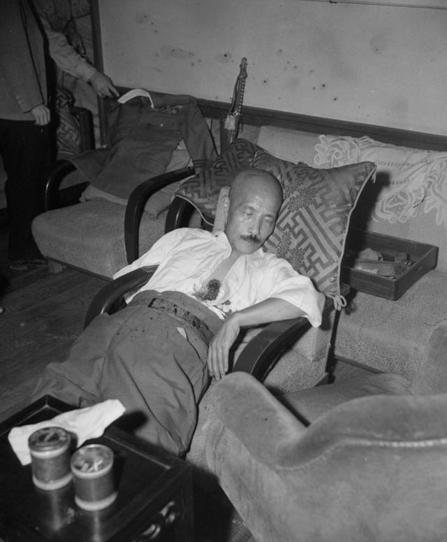 东条英机,侵华日军甲级战犯,日本军国主义的代表人物,第四十任日本