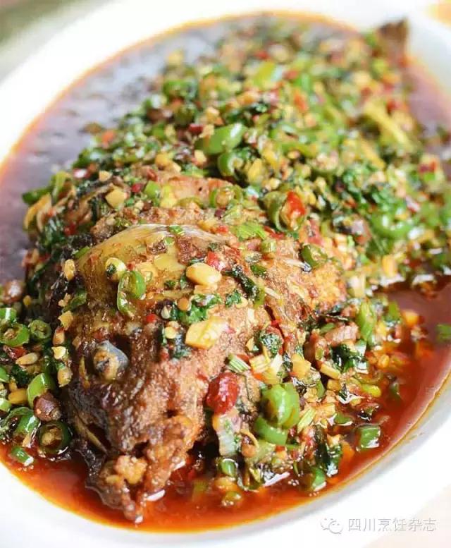 用多种方式烹河鲜