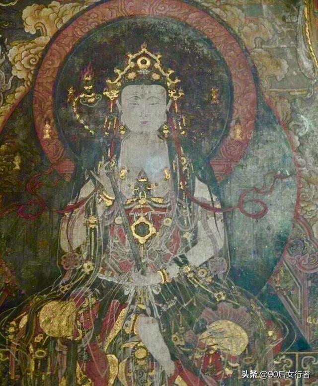 观音殿,观音寺因观音殿而得名,殿内有文殊,普贤,观音三大士和500尊