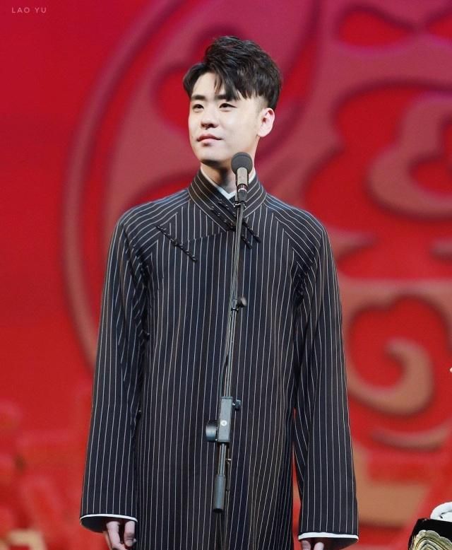 张云雷|女孩儿|德云社_新浪新闻
