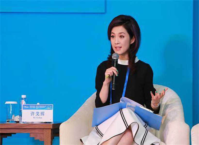 女主持恋上大富豪,今成这样|大富豪|许戈辉|央视_新浪新闻