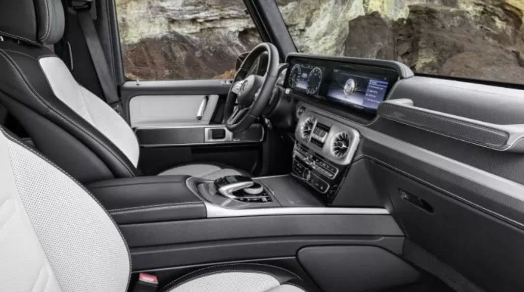 全新奔驰大g换代来袭!内饰全面调整,方盒造型才是越野终极利器