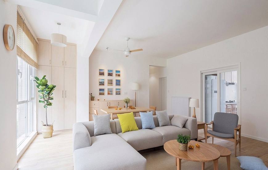 北欧风新房终于完工!客厅大白墙,无吊顶!原木色家具很清新!