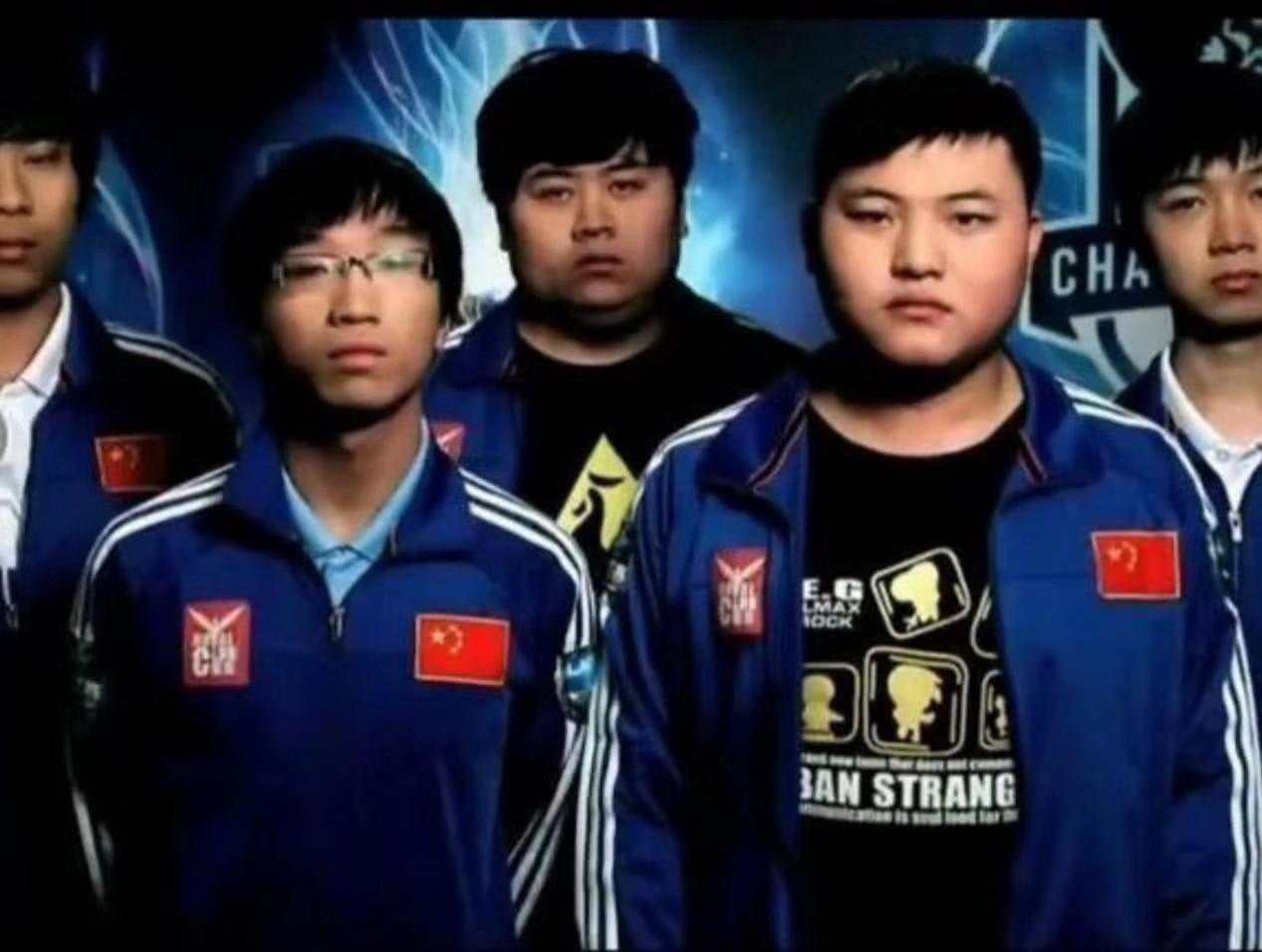 老皇族的打野回来了?五五开的老队友即将开播!