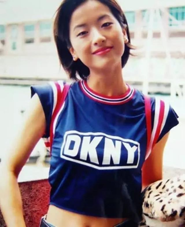 陈奕迅为啥这么宠徐濠萦,原来原因在这啊,徐濠萦的穿搭非常亮眼