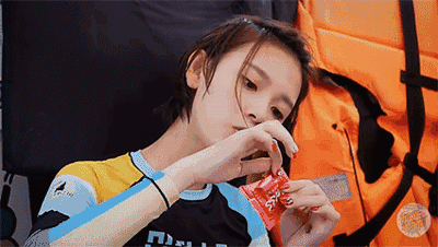 脸小身材又好,还是个学霸,这样的人生才叫"开挂"|陈瑶|学霸|医生_新浪