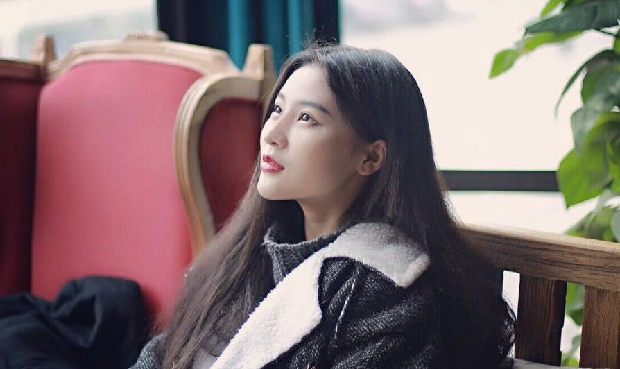 《变形计》最会跳舞的主人公,因"混夜店"被送去节目,如今美翻