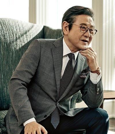 盘点韩国娱乐圈里最会穿衣的5位"老戏骨"