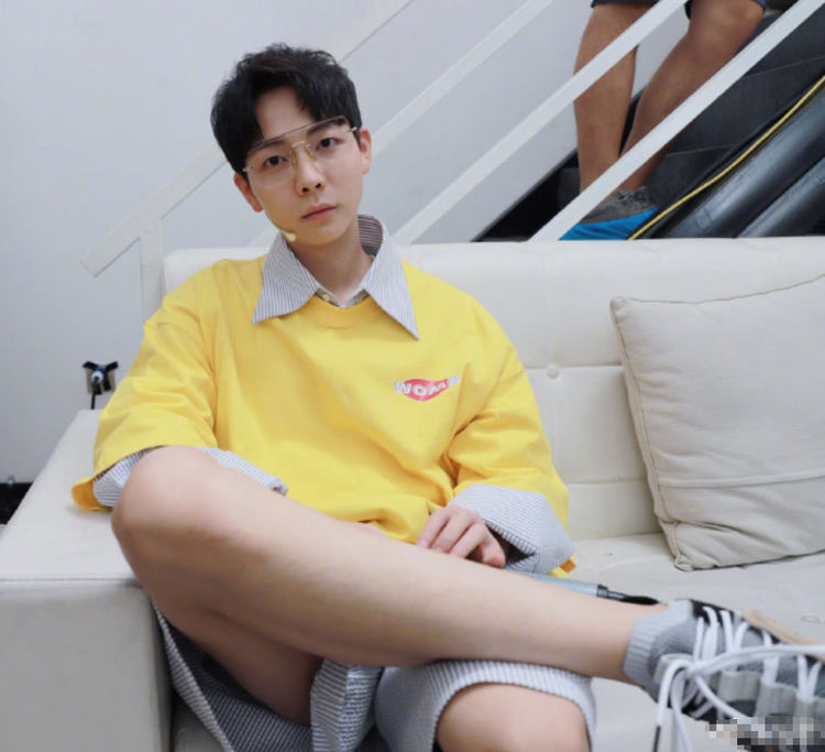 胡夏太任性!"安全带"系腿上就算了,还把扎带扣鞋上是什么操作