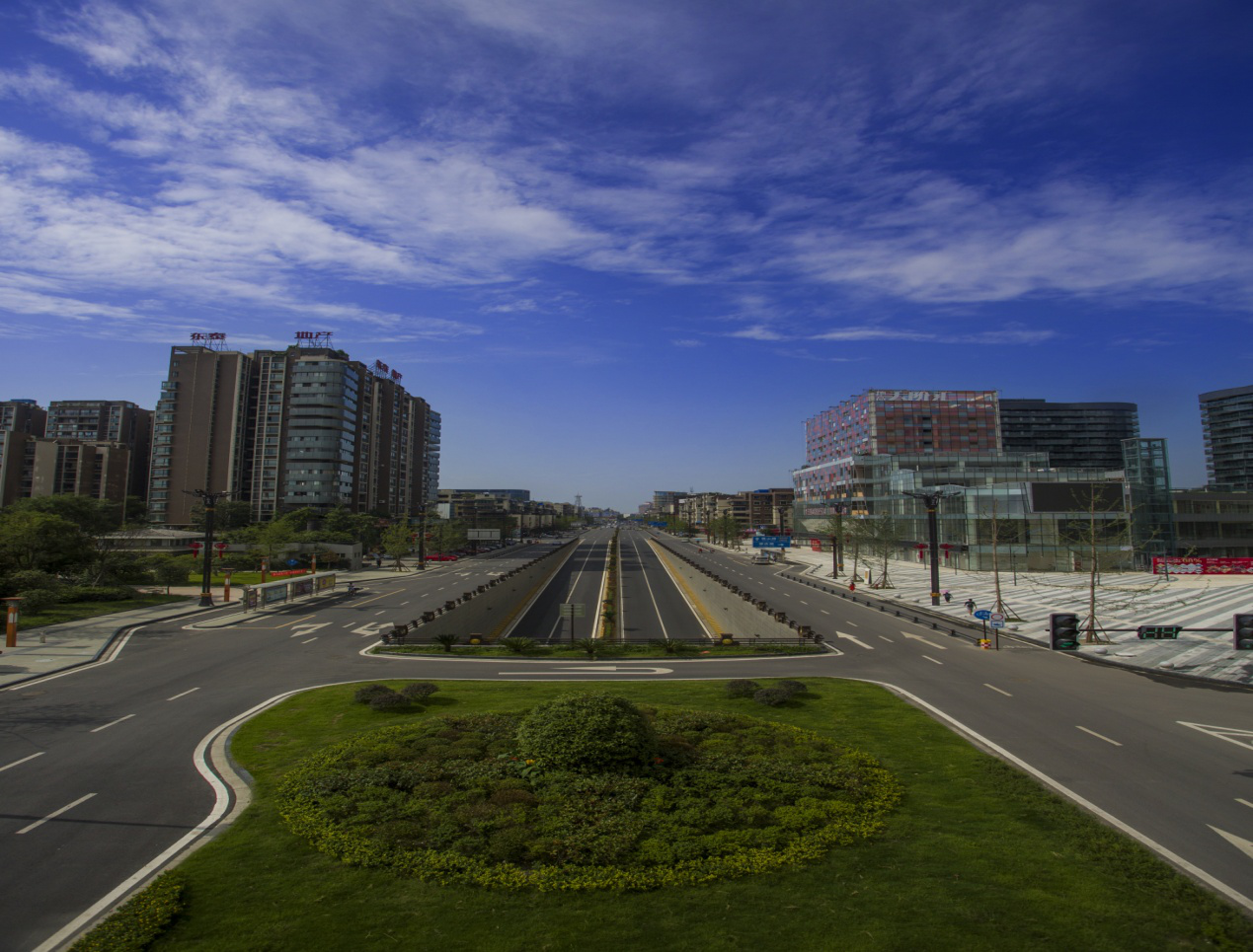 四川最低调的城市,名气不高经济实力却不差,被誉为"小香港"|广汉|名气