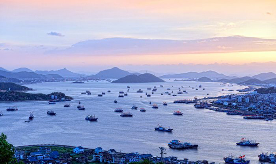 浙江宁波一个“半岛县”,三面环海,是全国百强县之一!|半岛|象山县|环海_新浪新闻