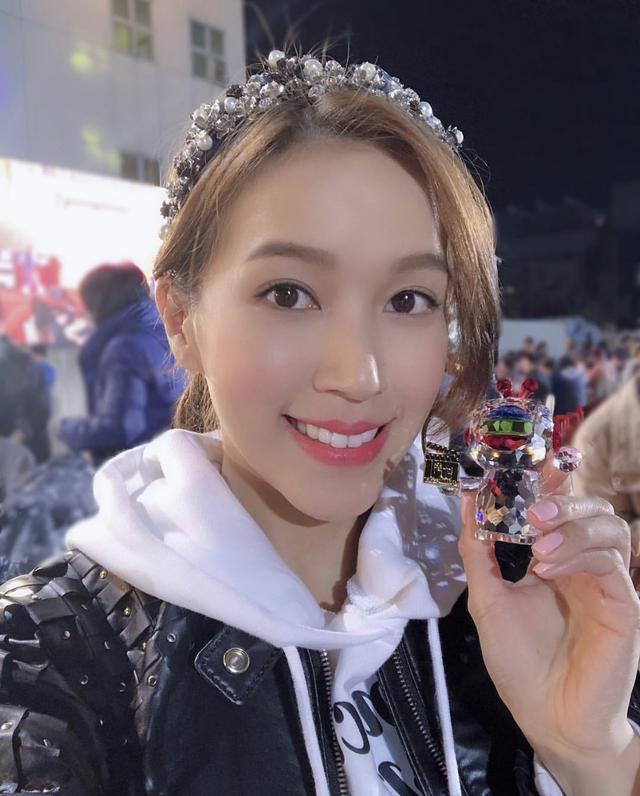 tvb小花曾与吴卓羲传绯闻 新剧将暗恋视帝