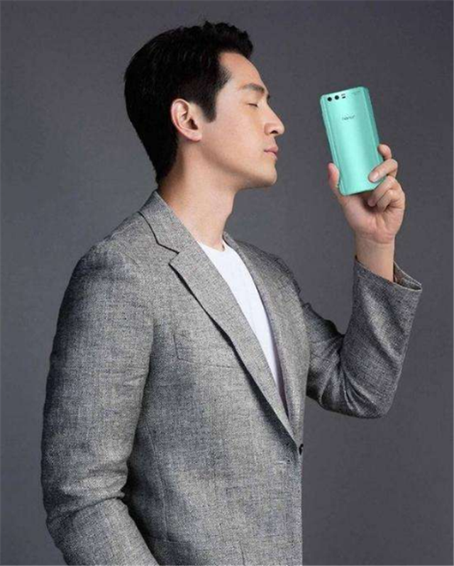 事实证明: 真正懂手机的从不看代言人