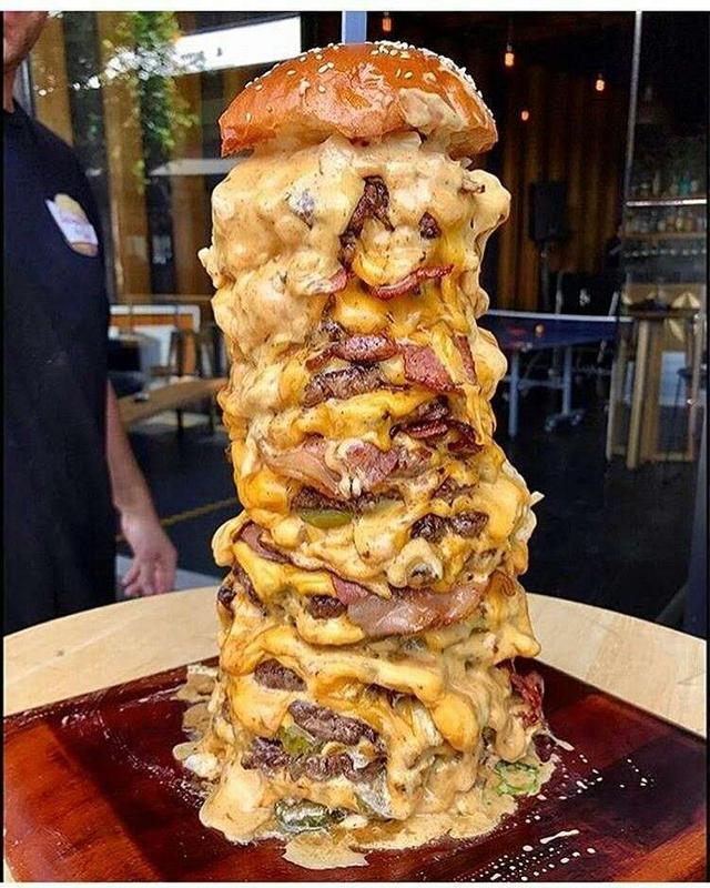 看看人家美国的汉堡,这些年吃的肯德基原来都是套路啊