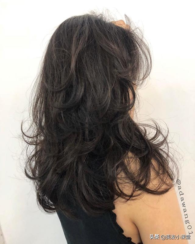 长发塑形烫随便打理都有型的流行卷发