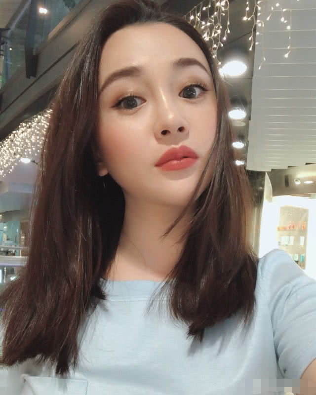 吴秀波近照发福明显陈昱霖仍旧被延期关押狱中情况不明