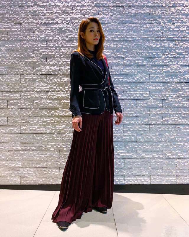 黄文迪撩妹 当时,香港媒