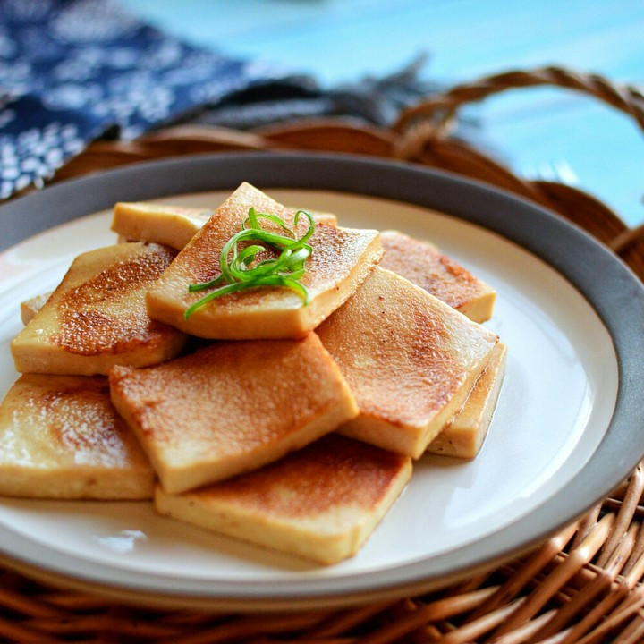 香煎千页豆腐,简单的家常菜,好好吃哦
