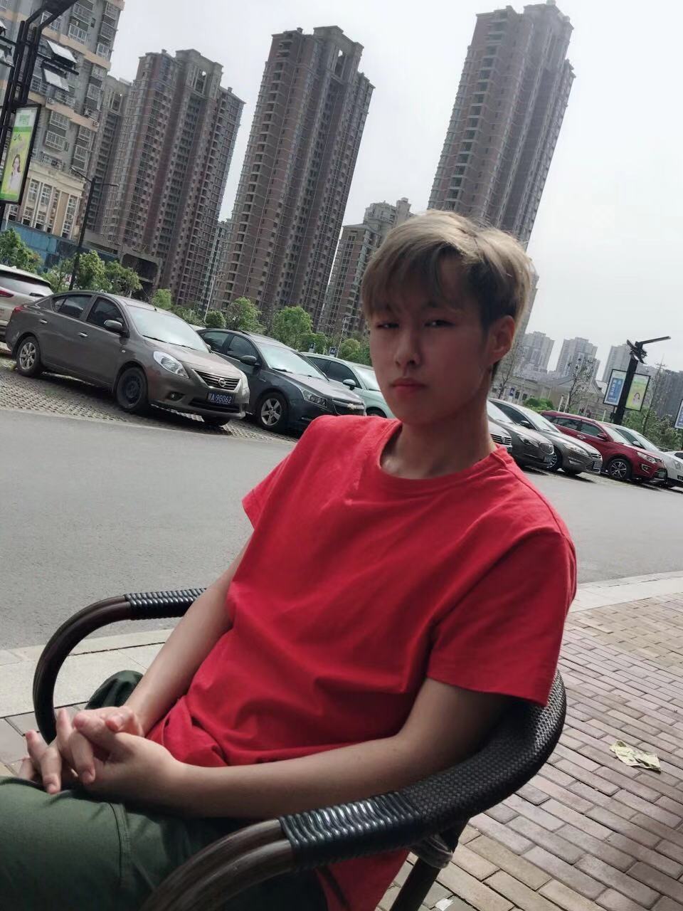 斗鱼包子突然宣布虎牙开播,直言绝不后悔跳槽!