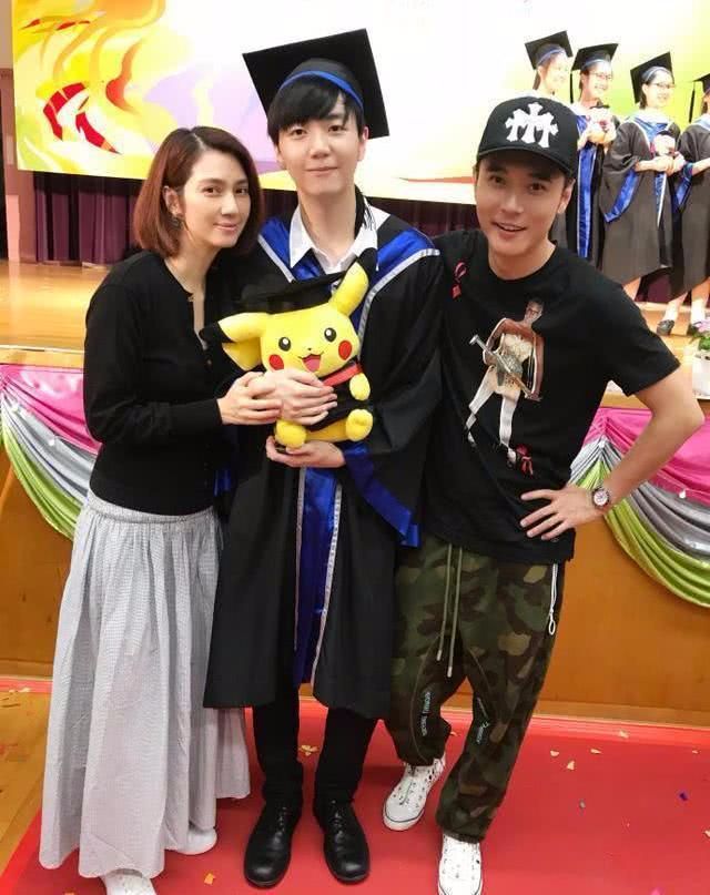 洪欣儿子张浩锋签约乐华娱乐,前夫莫少聪发心灵鸡汤疑似鼓励