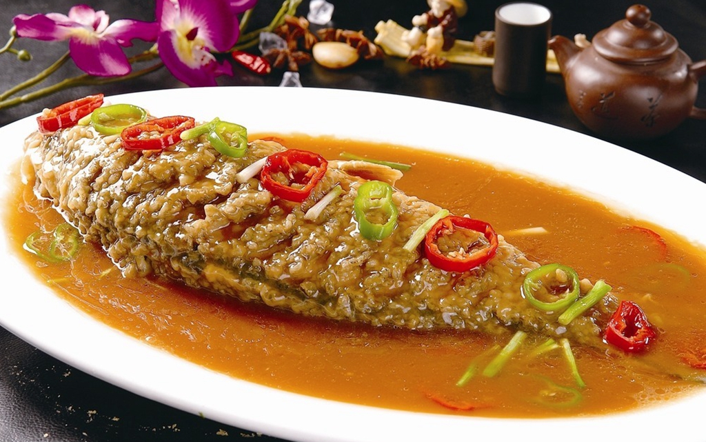 红烧鲜鲤鱼,不够鲜嫩?厨娘说漏嘴:按这个步骤做,鲜嫩可口!|鲜嫩|鲤鱼|