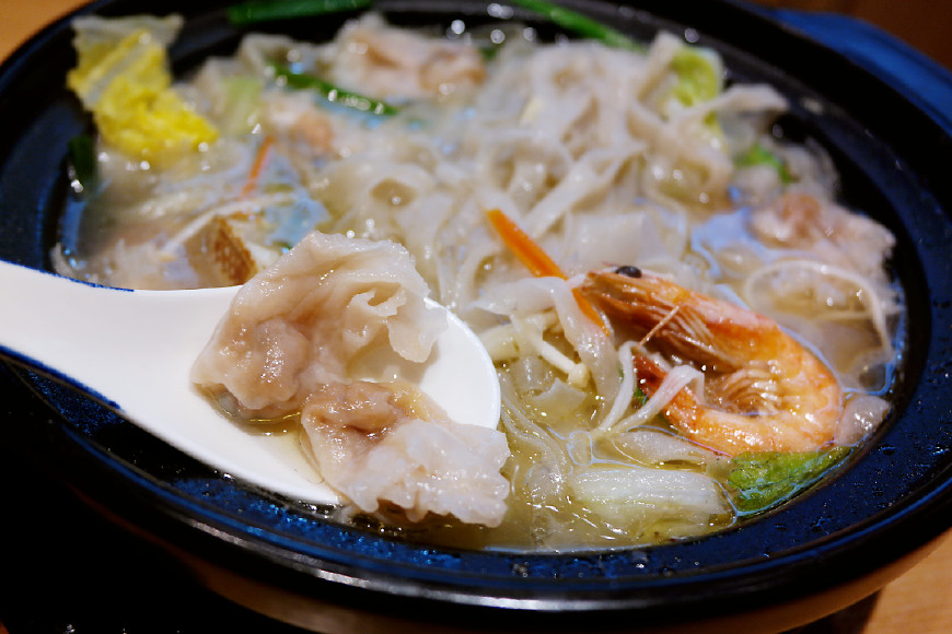 用刀叉吃福州鱼丸,用砂锅吃鱼面…品尝美食也要有仪式感!