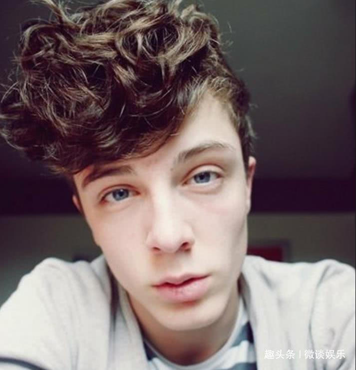 女生眼中最丑的4种脸型,难怪一直单身,全没有就"校草脸"