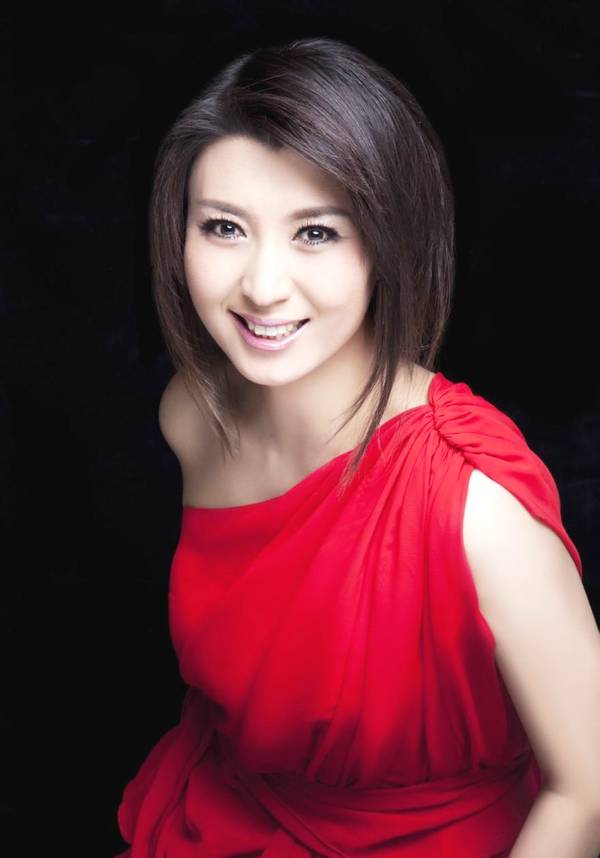 她是国家一级演员,享受正师级待遇,今嫁富豪老公身份却大有来头