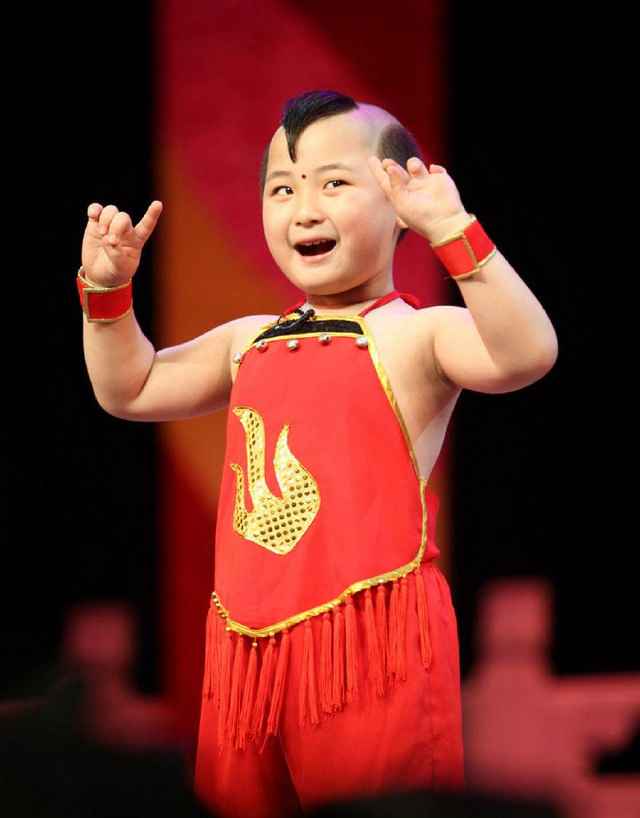 曾被看好的四小童星如今一死一入狱,一个被埋没,还有一个成赢家