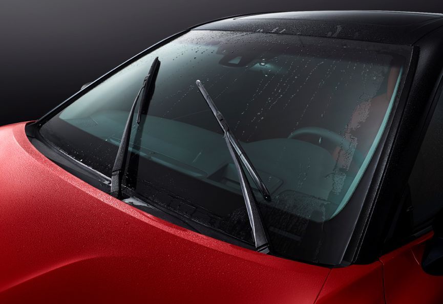 智能雨量感应雨刷在2019款凯美瑞豪华版,锋尚版和旗舰版上均为标配.