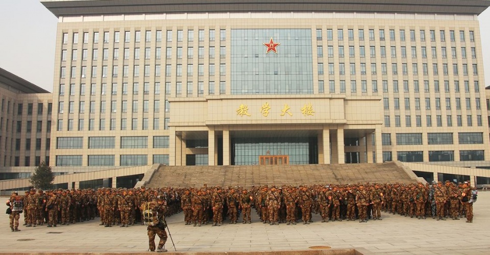 石家庄陆军指挥学院的全称是中国人民解放军石家庄陆军指挥学院,他是