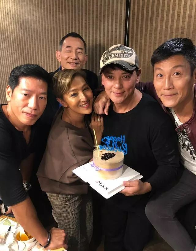 梅艳芳"旧爱"58岁林国斌近照!俊朗面庞似少年,网友:瘦太多了