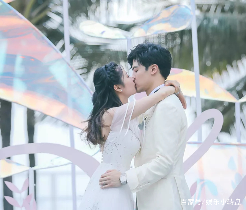 她从被大家黑到现在被观众喜欢努力才是根本